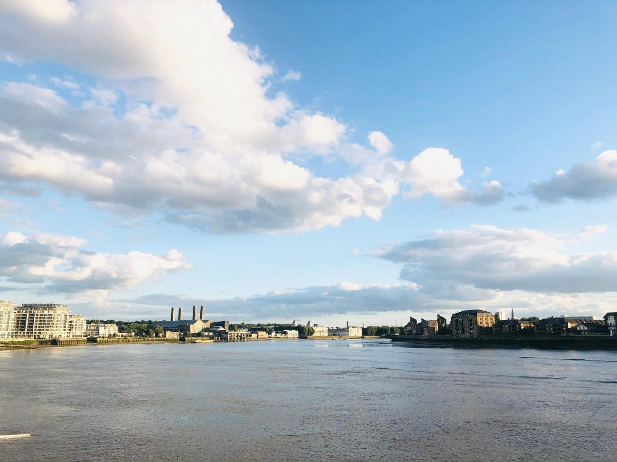 Greenwich Apartment With A River View & Balcony Near The 02 Arena & North Greenwich With Free Wifi & Fast Links Into Central London Eksteriør bilde