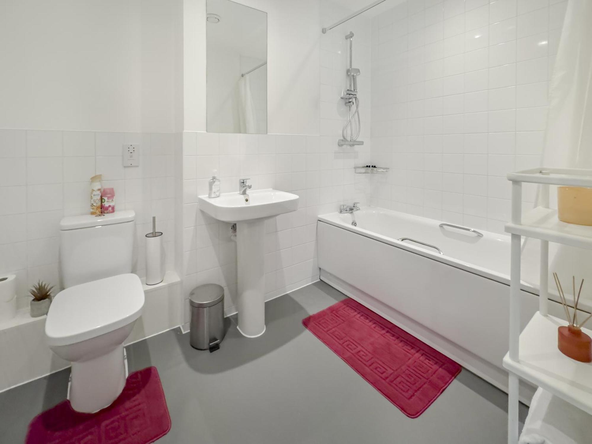 Greenwich Apartment With A River View & Balcony Near The 02 Arena & North Greenwich With Free Wifi & Fast Links Into Central London Eksteriør bilde